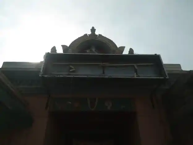 Arulmigu Sanjeevarayar Temple, Thirupeyar - 621101 அருள்மிகு சஞ்சீவிராயர் வரதராஜப்பெருமாள் திருக்கோயில், Thirupeyar - 621101, Perambalur - Ancient Temple Architecture and History Image 3