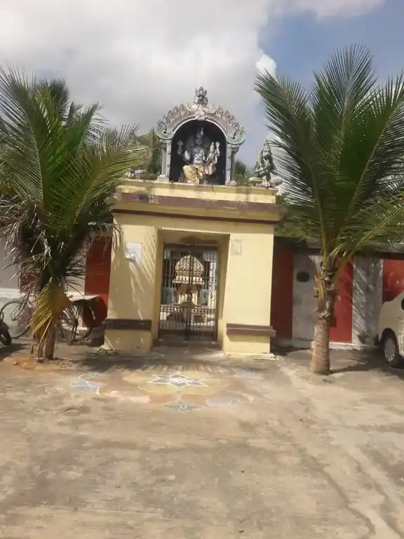Arulmigu Sanjeeverayar Temple, Kilpennathur - 604601 Arulmigu Sanjeeverayar Temple, Kilpennathur - 604601, Tiruvannamalai - Ancient Temple Architecture and History Image 2