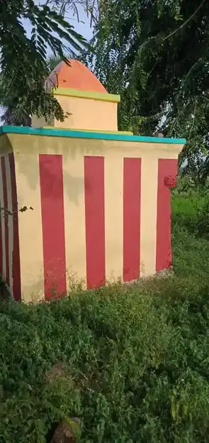 Arulmigu Sanjeeverayar Temple, Mallikuttai, Naganampatti - 635205 அருள்மிகு சஞ்சீவராயர் திருக்கோயில், Mallikuttai, Naganampatti - 635205, Dharmapuri - Ancient Temple Architecture and History Image 2