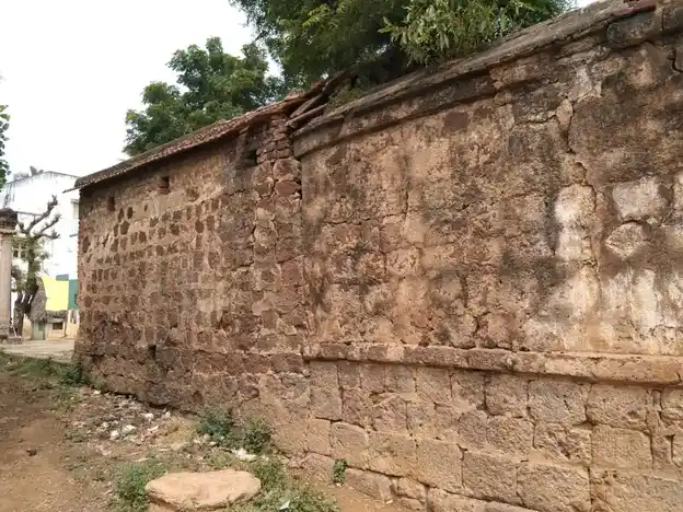 Arulmigu Sanjeevi Anjaneyar Temple, Vadakkusethi Vallam - 613403 அருள்மிகு சஞ்சீவி ஆல்சநேயர் திருக்கோயில், Vadakkusethi Vallam - 613403, Thanjavur - Ancient Temple Architecture and History Image 3