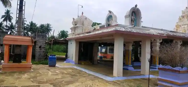 Arulmigu Sanjeeviraya Perumal Temple, Mungilpatti - 638501 அருள்மிகு சஞ்சீவராயப்பெருமாள் திருக்கோயில், Mungilpatti - 638501, Erode - Ancient Temple Architecture and History Image 5