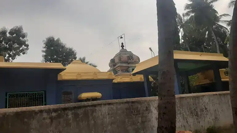 Arulmigu Sanjeevirayar Temple, Vaniyampalaiyam - 605105 அருள்மிகு சஞ்சீவிராயர் திருக்கோயில், வாணியம்பாளையம் - 605105, Viluppuram - Ancient Temple Architecture and History Image 3