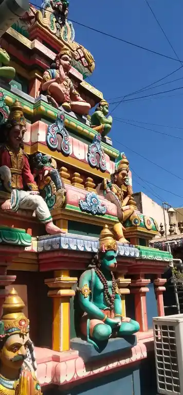 Arulmigu Sanjivirayan Temple, Old Washermenpet, Chennai - 600021 அருள்மிகு சஞ்சீவிராயன் திருக்கோயில், வண்ணாரப்பேட்டை, சென்னை - 600021, Chennai - Ancient Temple Architecture and History Image 3