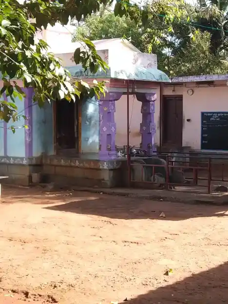 Arulmigu Sankara Nainar Kulathu Mahadevar Temple, Pootteti, Killiyoor - 629165 Arulmigu Sankara Nainar Kulathu Mahadevar Temple, Pootteti, கிளியூர் - 629165, Kanyakumari - Ancient Temple Architecture and History Image 4