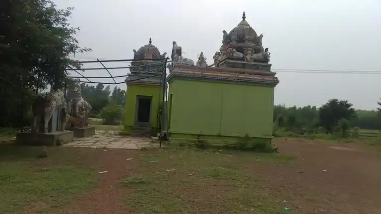 Arulmigu Sannaasi Temple, Minnathur - 622203
