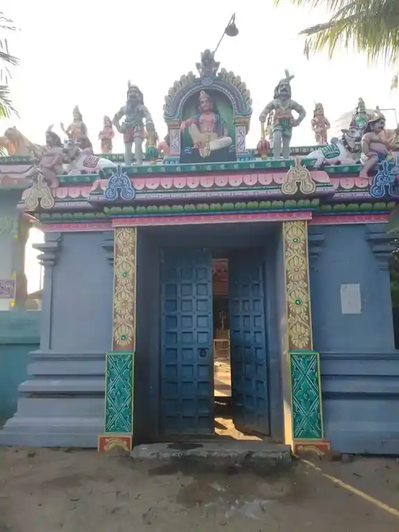 Arulmigu Sanniyasi Varatharaja Perumal Temple, Karumpur - 607205 அருள்மிகு சன்னியாசி வரதராஜப்பெருமாள் கோயில், Karumpur - 607205, Cuddalore - Ancient Temple Architecture and History Image 11