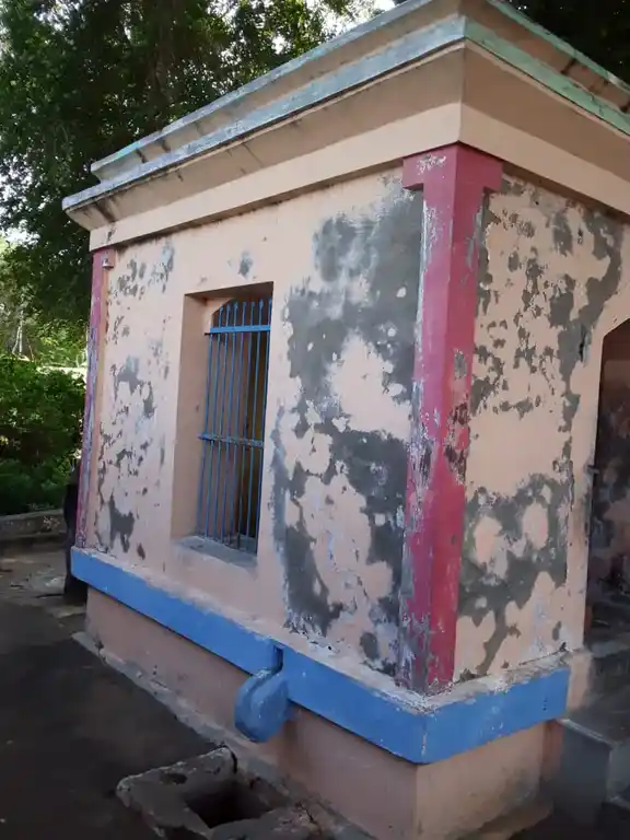 Arulmigu Sanniyasiamman Temple, Su.Pappampadi - 606808 அருள்மிகு சன்னியாசியம்மன் திருக்கோயில், சு.பாப்பம்பாடி - 606808, Tiruvannamalai - Ancient Temple Architecture and History Image 2