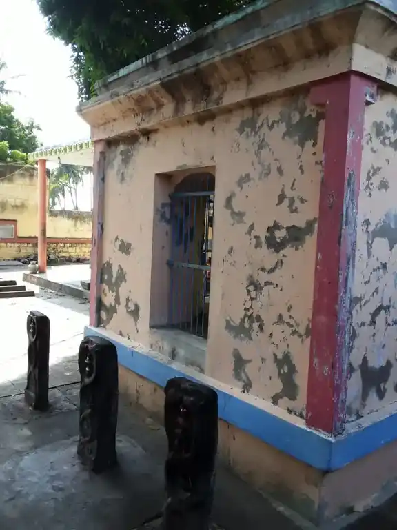 Arulmigu Sanniyasiamman Temple, Su.Pappampadi - 606808 அருள்மிகு சன்னியாசியம்மன் திருக்கோயில், சு.பாப்பம்பாடி - 606808, Tiruvannamalai - Ancient Temple Architecture and History Image 4