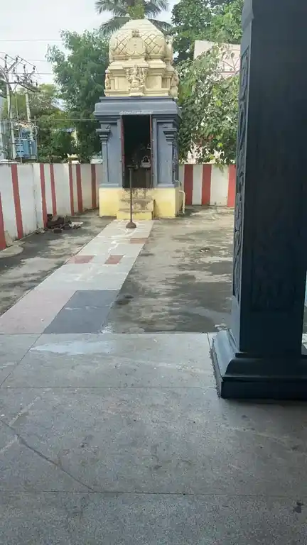 Arulmigu Santha Perumal Temple, Arumbakkam, Chennai - 600106 அருள்மிகு சாந்த பெருமாள் திருக்கோயில், அரும்பாக்கம், சென்னை - 600106, Chennai - Ancient Temple Architecture and History Image 6