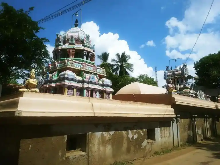 Arulmigu Santhagopalakrishna Swamy Temple, Kumbakonam, Kumbakonam - 612001 அருள்மிகு சந்தானகோபாலகிருஷ்ணசுவாமி திருக்கோயில், கும்பகோணம், கும்பகோணம் - 612001, Thanjavur - Ancient Temple Architecture and History Image 2