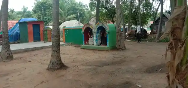 Arulmigu Santhana Kaliyamman Temple, Sernthamangalam - 612701 அருள்மிகு சந்தானகாளியம்மன் திருக்கோயில், Sernthamangalam - 612701, Thiruvarur - Ancient Temple Architecture and History Image 6