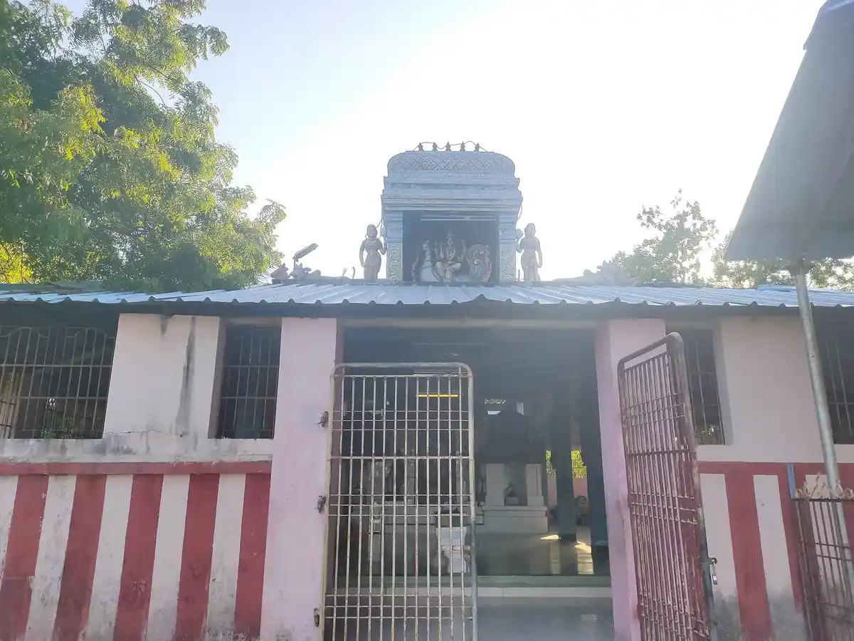 Arulmigu Santhana Mari Amman Temple, Pazhayanur - 611105 அருள்மிகு சந்தான மாரியம்மன் திருக்கோயில், Pazhayanur - 611105, Nagapattinam - Ancient Temple Architecture and History Image 2