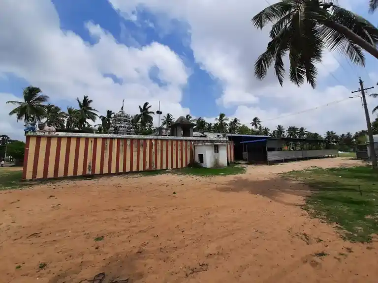 Arulmigu Santhana Mariamman Temple, Kariyappatinam - 614806 அருள்மிகு சந்தன மாரியம்மன் திருக்கோயில், Kariyappatinam - 614806, Nagapattinam - Ancient Temple Architecture and History Image 2