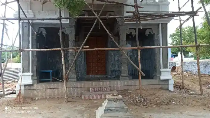 Arulmigu Santhana Mariamman Temple, Karungulam - 628615 அருள்மிகு சந்தண மாரியம்மன் திருக்கோயில், Karungulam - 628615, Thoothukudi - Ancient Temple Architecture and History Image 2