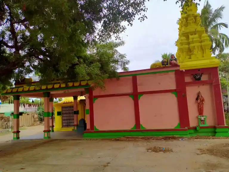 Arulmigu Santhana Mariamman Temple, Kulaikkanathapuram - 628207 அருள்மிகு சந்தனமாரியம்மன் திருக்கோயில், Kulaikkanathapuram - 628207, Thoothukudi - Ancient Temple Architecture and History Image 2