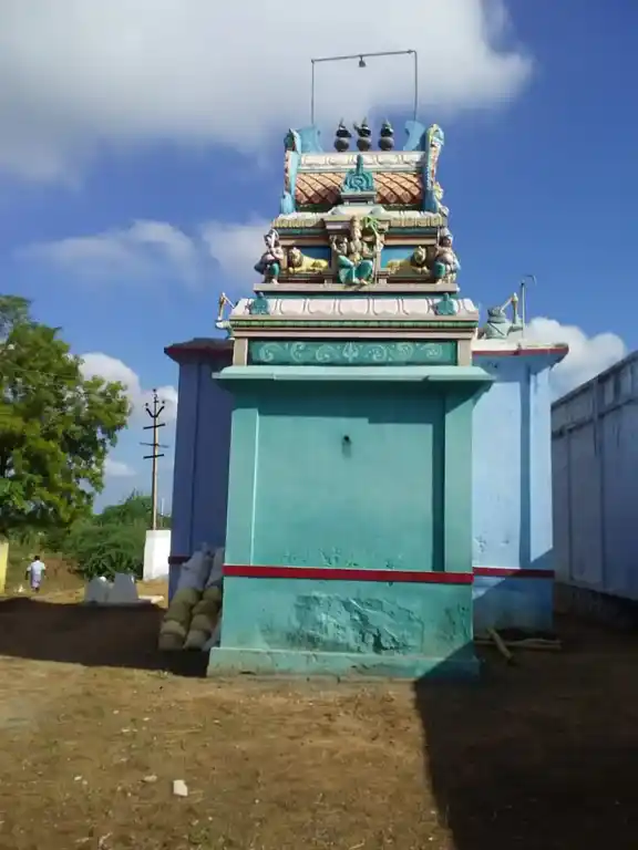 Arulmigu Santhana Mariyamman Temple, Santhanmmaal Puram, Palayamkottai - 627005 அருள்மிகு சந்தன மாரியம்மன் திருக்கோயில், சந்தனம்மாள்புரம், பாளையங்கோட்டை - 627005, Tirunelveli - Ancient Temple Architecture and History Image 3