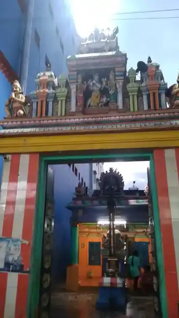 Arulmigu Santhana Venugopala Swamy Temple, Seven Wells, Chennai - 600001 அருள்மிகு சந்தான வேணுகோபால சுவாமி திருக்கோயில், ஏழு கிணறு, சென்னை - 600001, Chennai - Ancient Temple Architecture and History Image 4