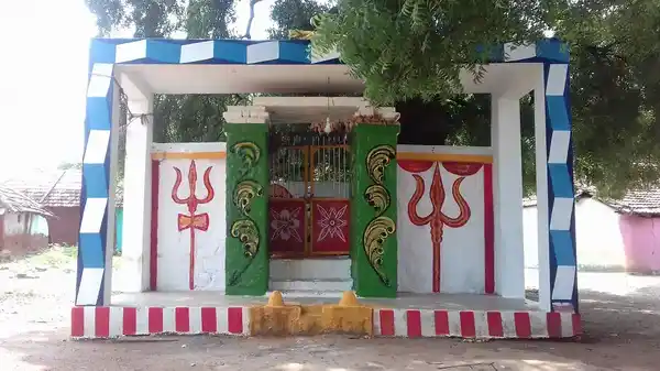 Arulmigu Santhanamariamman Temple, A.Thirumalaipuram - 626118 அருள்மிகு சந்தனமாரியம்மன் திருக்கோயில், A.Thirumalaipuram - 626118, Virudhunagar - Ancient Temple Architecture and History Image 2
