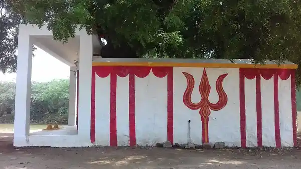 Arulmigu Santhanamariamman Temple, A.Thirumalaipuram - 626118 அருள்மிகு சந்தனமாரியம்மன் திருக்கோயில், A.Thirumalaipuram - 626118, Virudhunagar - Ancient Temple Architecture and History Image 3