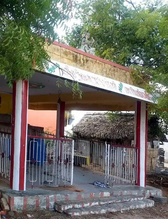 Arulmigu Santhanamariamman Temple, Mullakkadu - 628005 அருள்மிகு சந்தன மாரியம்மன் திருக்கோயில், Mullakkadu - 628005, Thoothukudi - Ancient Temple Architecture and History Image 3