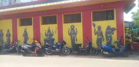 Arulmigu Santhanamariamman Temple, Tiruchendur - 628214 அருள்மிகு சந்தனமாரியம்மன் திருக்கோயில், Tiruchendur - 628214, Thoothukudi - Ancient Temple Architecture and History Image 4