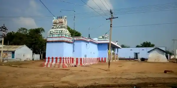 Arulmigu Santhanamariamman Temple, Village West Side, Kurichikulam - 627357 அருள்மிகு சந்தனமாரியம்மன் திருக்கோயில், கிராமத்தின் மேற்கு பகுதியில்உள்ளது, குறிச்சிகுளம் - 627357, Tirunelveli - Ancient Temple Architecture and History Image 3