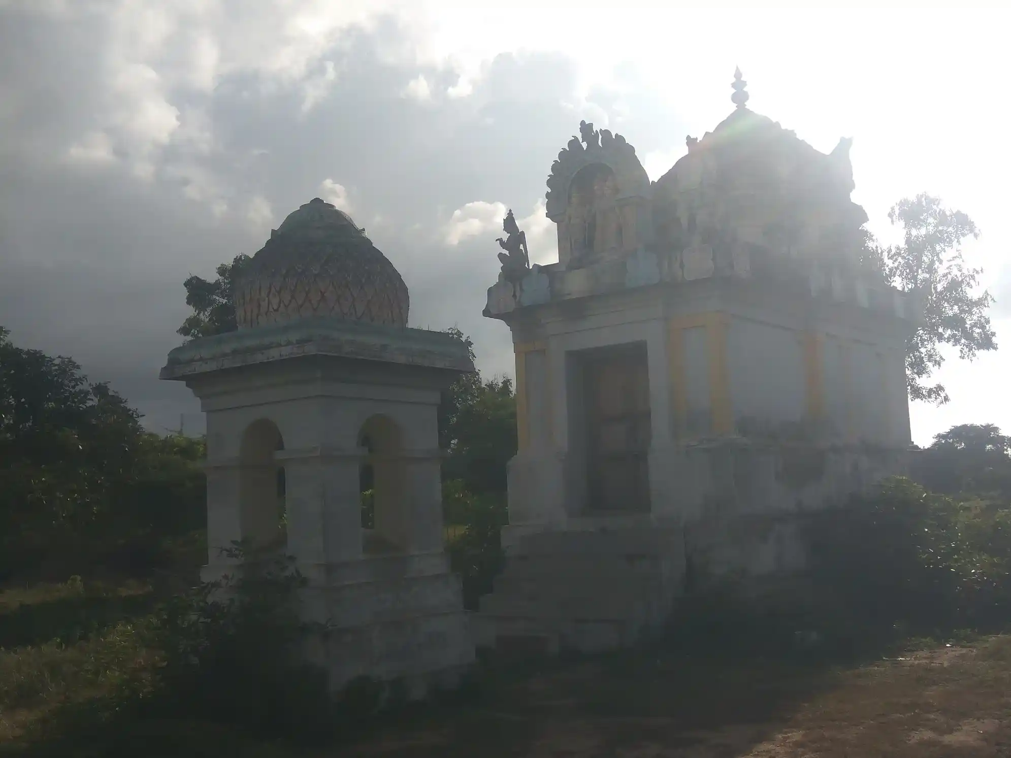 Arulmigu Santhanaramaswamy Temple, Thiruvaiyathukkudi - 614302