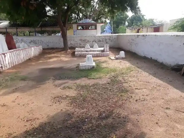 Arulmigu Santharamariyamman Temple, Thiruppani Karisal Kulam - 627010 அருள்மிகு சந்தனமாரியம்மன் திருக்கோயில், திருப்பணி கரிசல்குளம், திருப்பணி கரிசல்குளம் - 627010, Tirunelveli - Ancient Temple Architecture and History Image 3