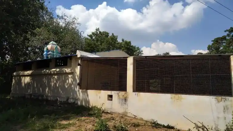 Arulmigu Santhi Veerappa Swami Temple, Punchisankethi, Punjai Sangenthi - 621711 ArulmiguSanthi veerappa swami Temple, Punchisankethi, Punjai Sangenthi - 621711, Thiruchirappalli - Ancient Temple Architecture and History Image 3