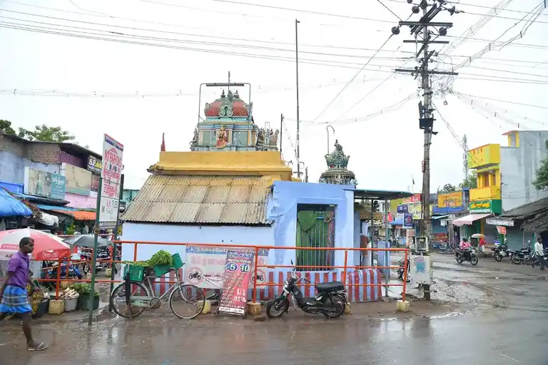 Arulmigu Santhimaritha Amman Temple, Thachanallur - 627358 அருள்மிகு சந்திமறித்தஅம்மன் திருக்கோயில், சத்திரம், Thachanallur - 627358, Tirunelveli - Ancient Temple Architecture and History Image 3