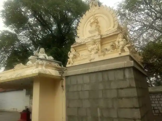 Arulmigu Santhirasekara Pidariyamman Temple, Kodanthoor - 639206 அருள்மிகு சந்திரசேகர பிடாரியம்மன் திருக்கோயில், Kodanthoor - 639206, Karur - Ancient Temple Architecture and History Image 4