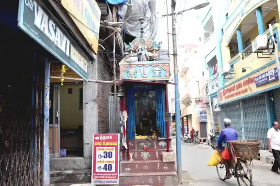 Arulmigu Santhiveerappaswamy Temple, Bazhar, Thiruchirappalli - 620008 அருள்மிகு சந்திவீரப்பசாமி திருக்கோயில், Bazhar, Thiruchirappalli - 620008, Thiruchirappalli - Ancient Temple Architecture and History Image 4