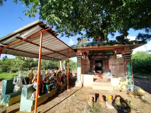 Arulmigu Sapthakanni Temple, Thalayamangalam - 614019 அருள்மிகு சப்தகன்னியம்மன் திருக்கோயில், Thalayamangalam - 614019, Thanjavur - Ancient Temple Architecture and History Image 7