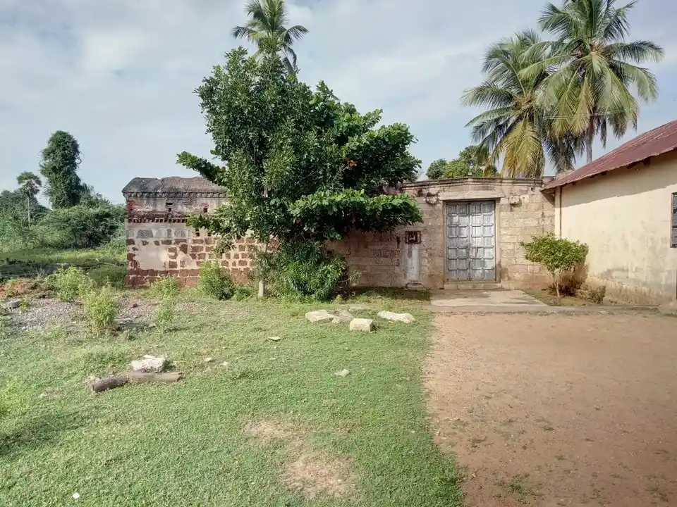 Arulmigu Sarangatheeswarar Temple, Thennankudi, Kulathur Taluk - 622203