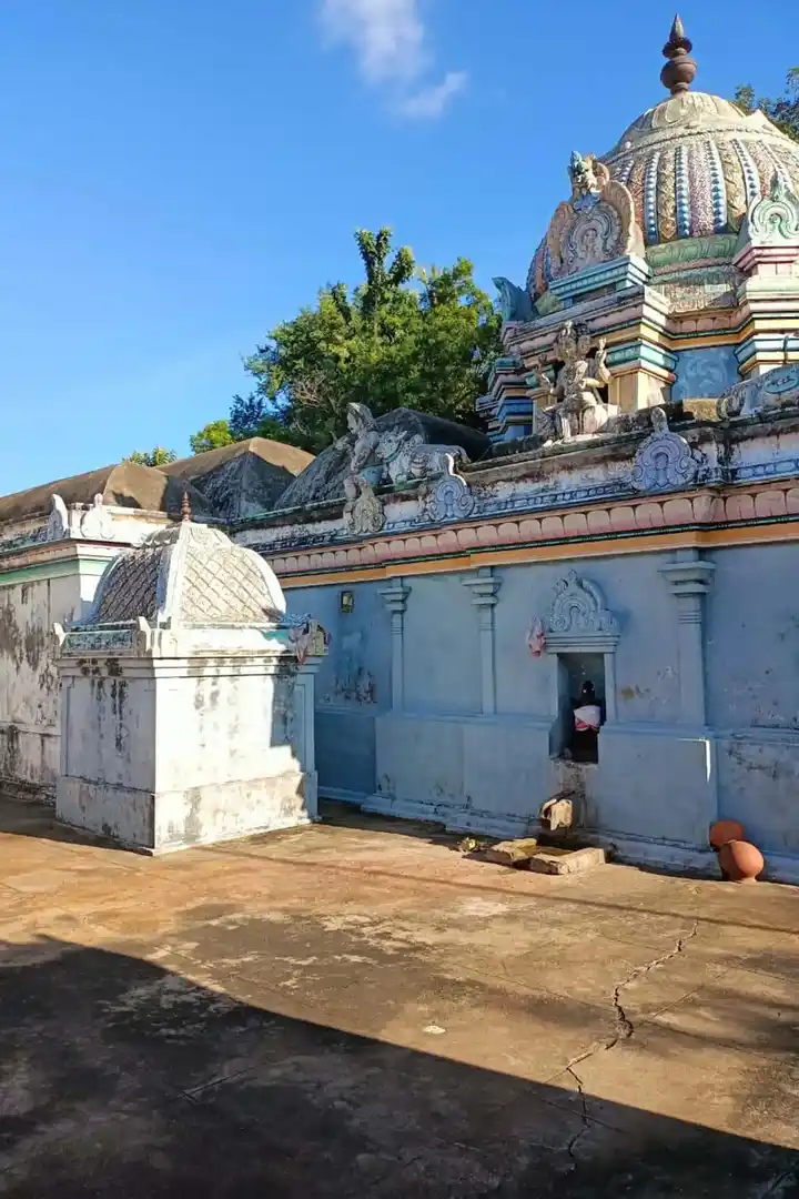 Arulmigu Sarvaloganatha Swamy Temple, Marathurai, Marathurai, Marathurai, Marathurai - 609204