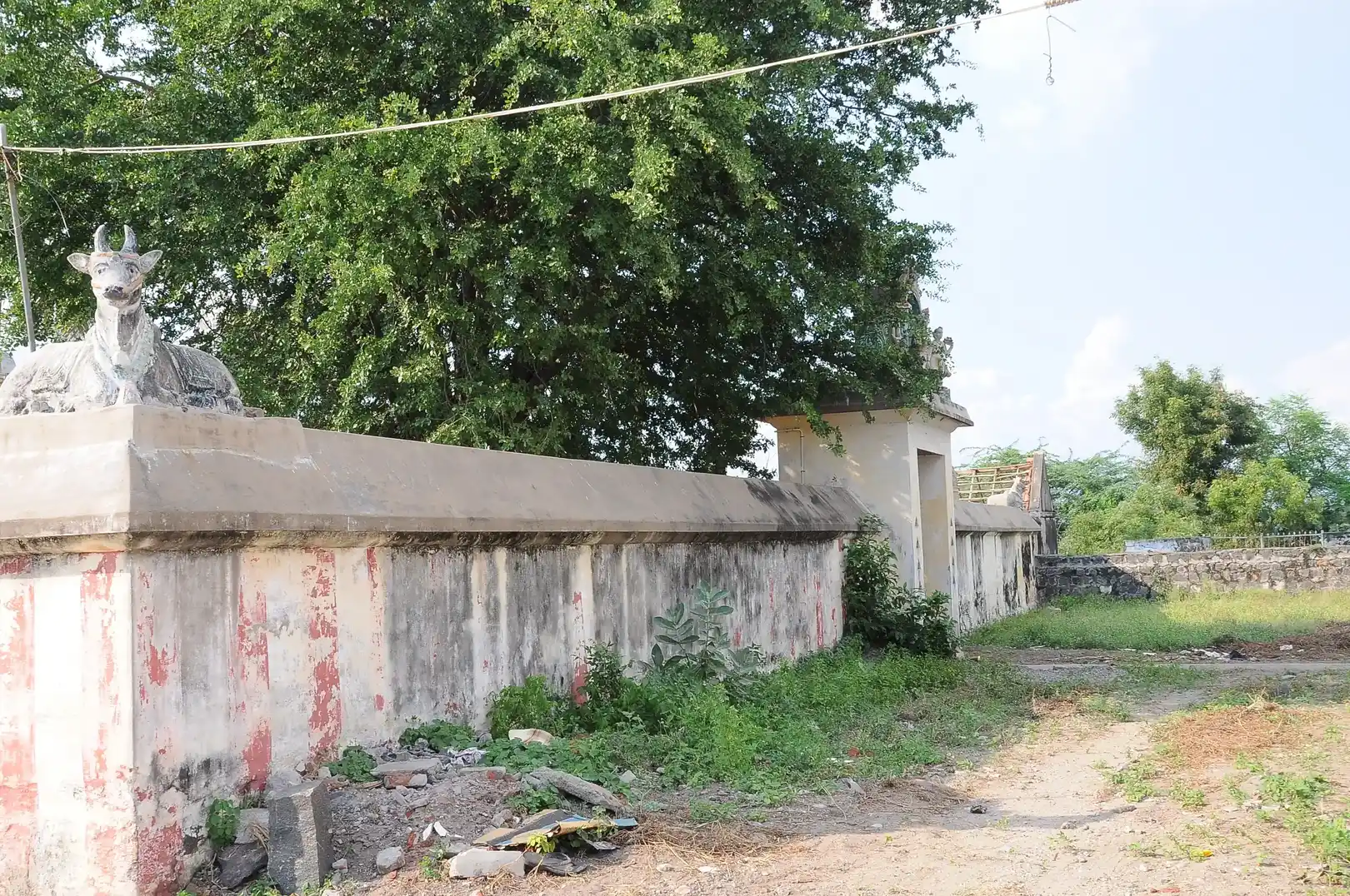 Arulmigu Sarvaloganatha Swamy Temple, Perakambi - 621005 அருள்மிகு சர்வலோகநாத சுவாமி திருக்கோயில், Perakambi - 621005, Thiruchirappalli - Ancient Temple Architecture and History Image 3