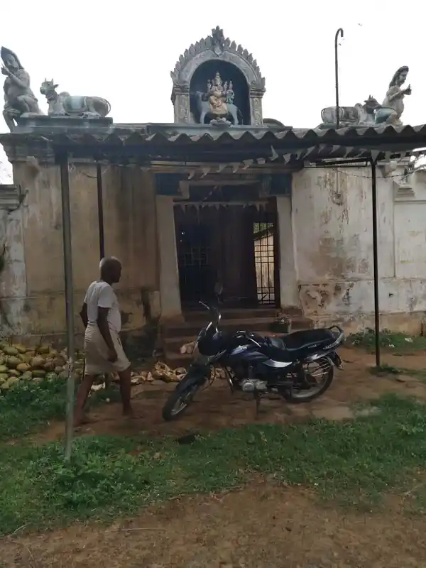 Arulmigu Sarvasithi Vinayagar Temple, Agarakadampanur - 611104 அருள்மிகு சர்வசித்தி விநாயகர் திருக்கோயில், Agarakadampanur - 611104, Nagapattinam - Ancient Temple Architecture and History Image 2