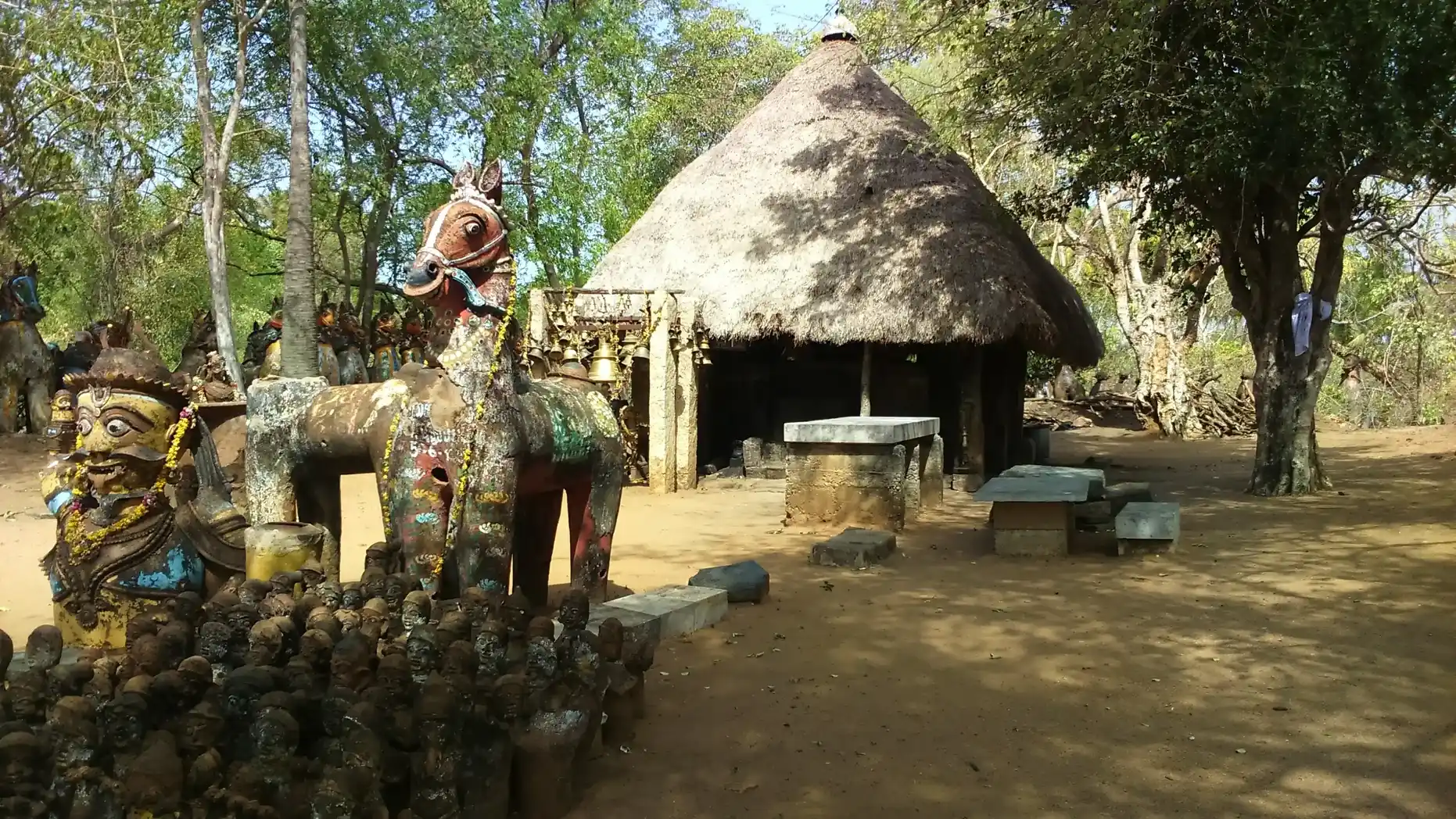 Arulmigu Sashtha Ayyanar Temple, K.Puthupatti - 630410 Arulmigu Sashtha Ayyanar Temple, K.Puthupatti - 630410, Sivagangai - Ancient Temple Architecture and History Image 3