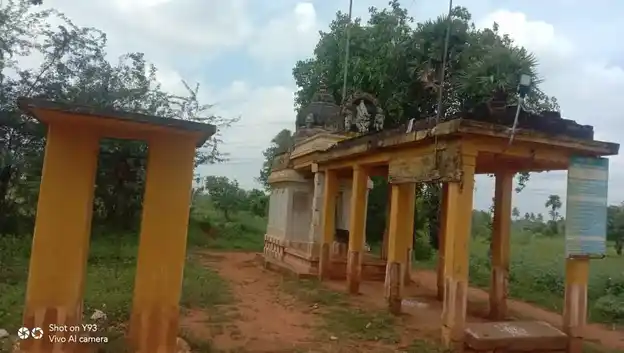 Arulmigu Sasivarna Vinayagar Temple, Keelapoonkudi - 630552 அருள்மிகு சசிவர்ண விநாயகர் திருக்கோயில், Keelapoonkudi - 630552, Sivagangai - Ancient Temple Architecture and History Image 3