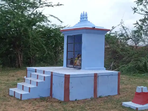 Arulmigu Sastha Adaikalam Kattha Ayyanar Temple, Parivallikottai - 628717 அருள்மிகு சாஸ்தா அடைக்கலம் காத்த அய்யனார் திருக்கோயில், Parivallikottai - 628717, Thoothukudi - Ancient Temple Architecture and History Image 3