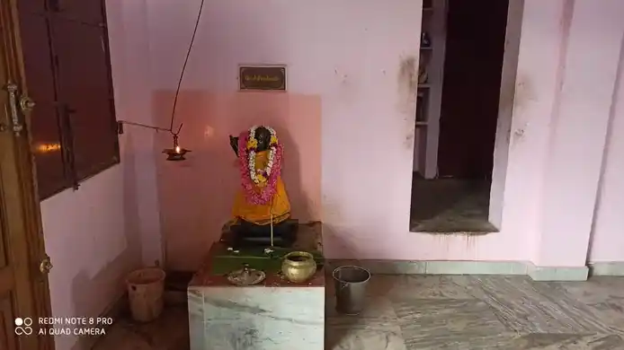 Arulmigu Sastha Chokkacootthar Temple, Karungulam - 628615 அருள்மிகு சாஸ்தா சொக்ககூத்தர் திருக்கோயில், Karungulam - 628615, Thoothukudi - Ancient Temple Architecture and History Image 4