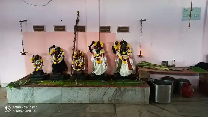 Arulmigu Sastha Chokkacootthar Temple, Karungulam - 628615 அருள்மிகு சாஸ்தா சொக்ககூத்தர் திருக்கோயில், Karungulam - 628615, Thoothukudi - Ancient Temple Architecture and History Image 5