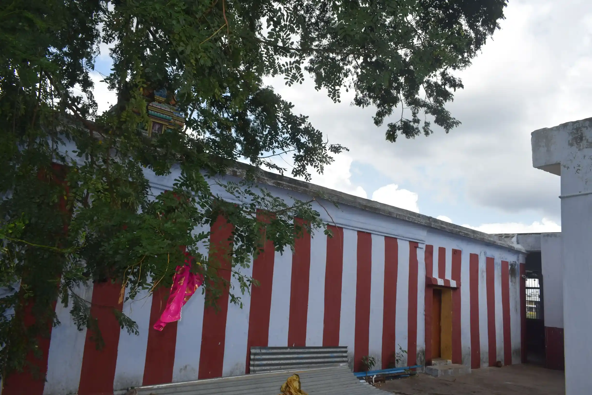 Arulmigu Sastha Maruthudaiyar Temple, Tenkasi - 627811 அருள்மிகு சாஸ்தா மருதவுடையார் திருக்கோயில், Tenkasi - 627811, Tenkasi - Ancient Temple Architecture and History Image 2