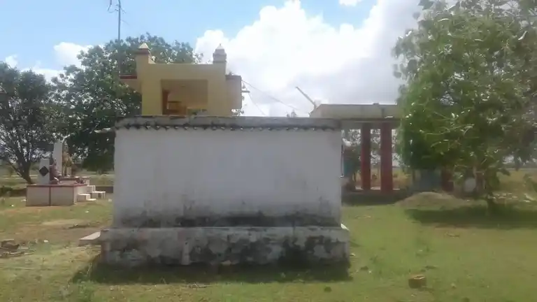 Arulmigu Sastha Ponnambala Perumal Temple, South Elanthaikulam - 628502 அருள்மிகு சாஸ்தா பொன்னம்பல பெருமாள் கோயில், South Elanthaikulam - 628502, Thoothukudi - Ancient Temple Architecture and History Image 4