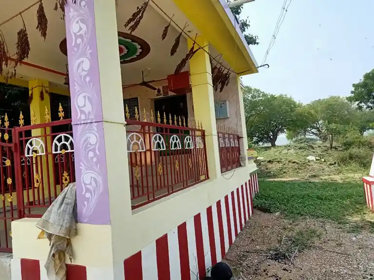 Arulmigu Sastha Poyyamozhi Ayyanar Temple, Koppampatti - 628952