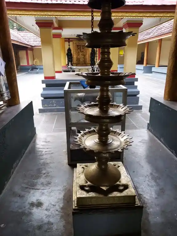 Arulmigu Sastha Temple, Chemmaruthankavu, Kadayal - 629161 Arulmigu Sastha Temple, Chemmaruthankavu, கடையல் - 629161, Kanyakumari - Ancient Temple Architecture and History Image 6