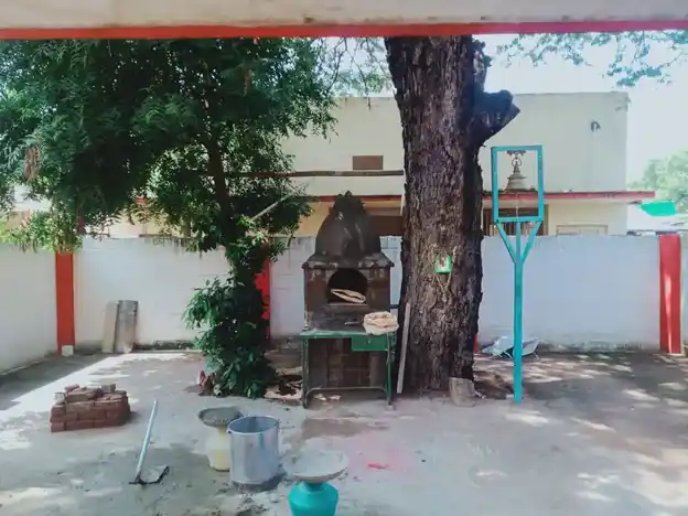 Arulmigu Sastha Temple, Chinnalapatti - 624301 Temple