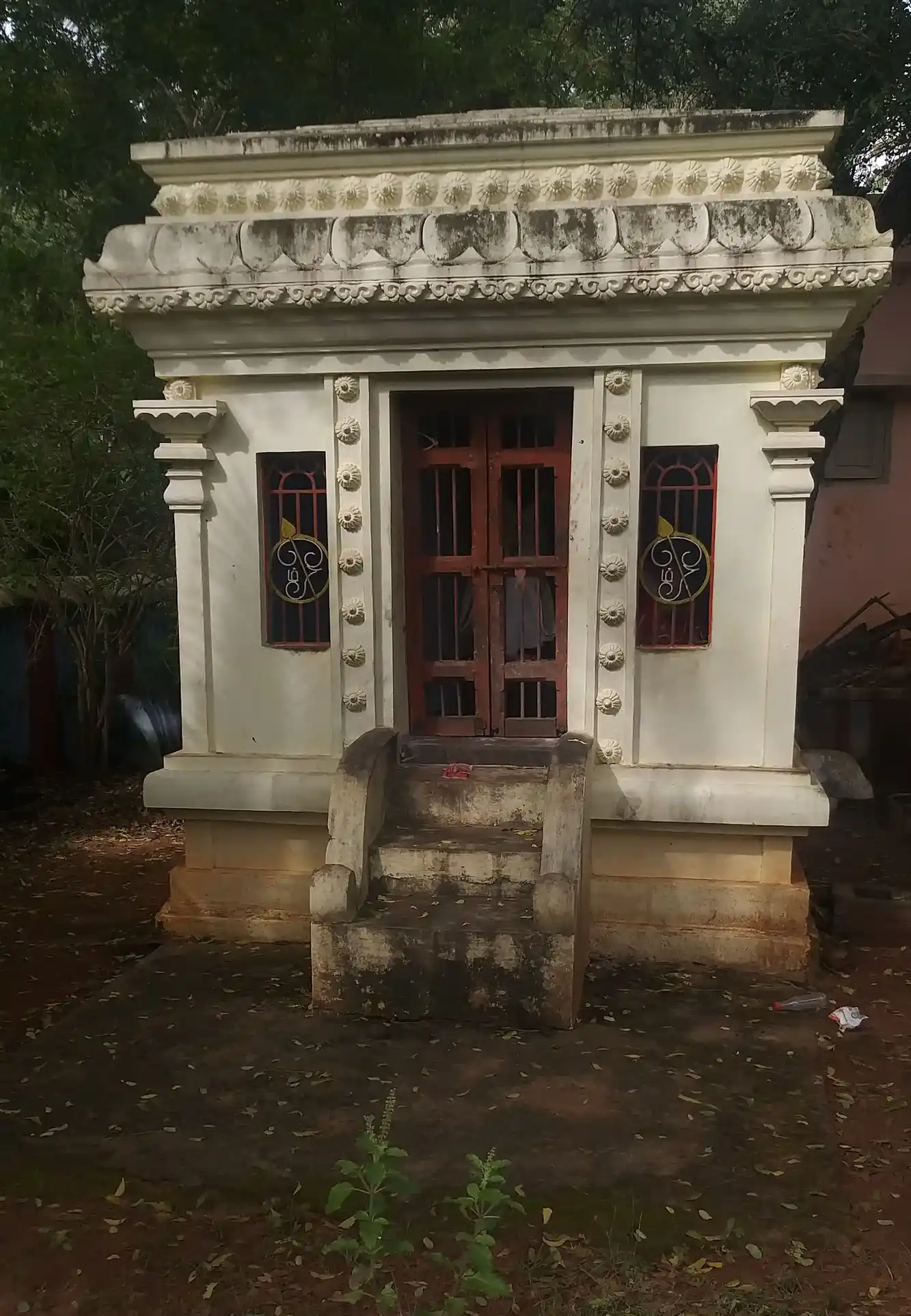 Arulmigu Sastha Temple, Kannakurichi, Rajakkamangalam - 629502 Arulmigu Sastha Temple, Kannakurichi, Rajakkamangalam - 629502, Kanyakumari - Ancient Temple Architecture and History Image 4
