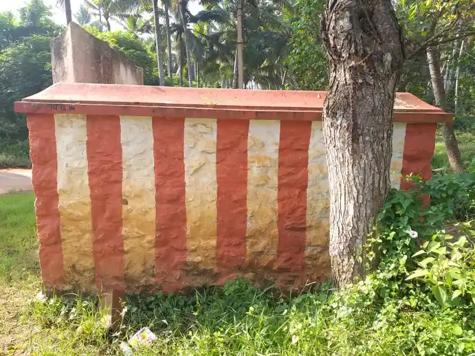 Arulmigu Sastha Temple, Karaiyarkulam, Mondaikadu - 629251 Arulmigu Sastha Temple, Karaiyarkulam, Mondaikadu - 629251, Kanyakumari - Ancient Temple Architecture and History Image 4