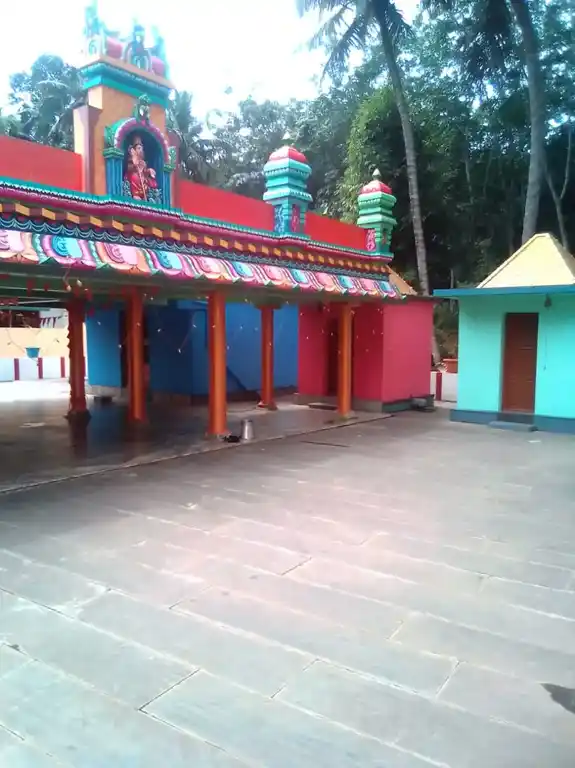 Arulmigu Sastha Temple, Kavumoolai, Nattalam - 629165 Arulmigu Sastha Temple, Kavumoolai, Nattalam - 629165, Kanyakumari - Ancient Temple Architecture and History Image 6